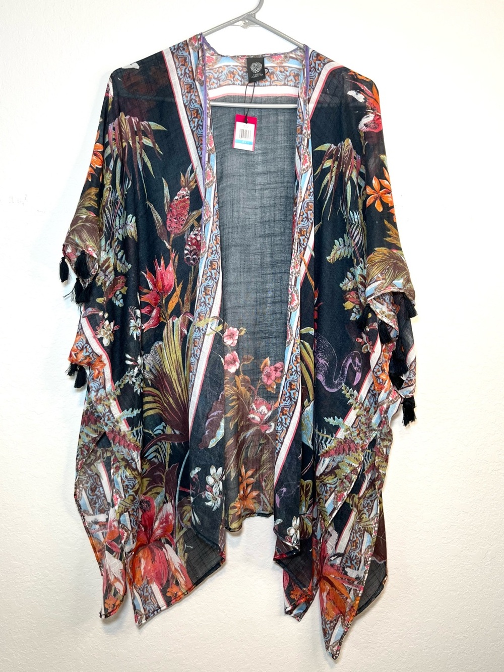 Vince Camuto Black & Cream Floral Kimono Open Front Boho Cover Up One Size. NEW
